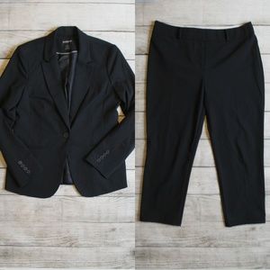 Liz Claiborne Career Skinny Pantsuit Modern Navy 4